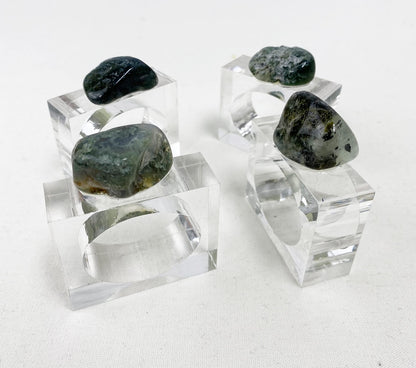 Fennco Styles Natural Stone Napkin Rings, Set of 4 - Natural Rock Napkin Holders for Home Décor, Dining Table, Banquet, Everyday Use and Special Occasion