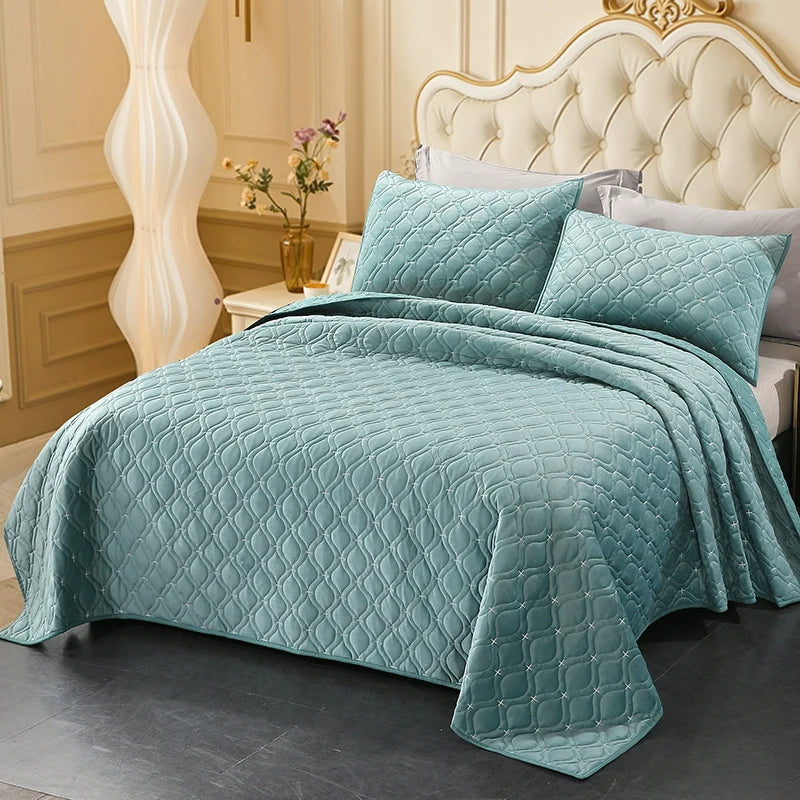 Export High-Grade Flannel Three-Piece Bed Cover Set Milk Fiber European Quilted Quilted Bed Sheet One Side Velvet One Side Pure Cotton