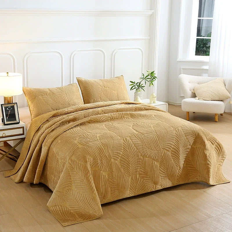 Export High-Grade Flannel Three-Piece Bed Cover Set Milk Fiber European Quilted Quilted Bed Sheet One Side Velvet One Side Pure Cotton