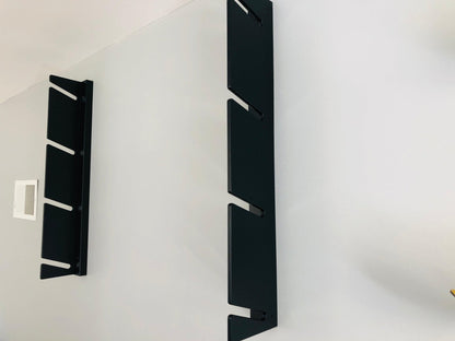 Wall-Mounted Ski Rack